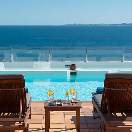 Vila Volcan Con Piscina E Impresionantes Vistas Al Mar, Padel Y Mini Golf En Montana Roja Playa Blanca (Lanzarote)