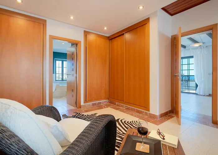 Willa Volcan Con Piscina E Impresionantes Vistas Al Mar, Padel Y Mini Golf En Montana Roja